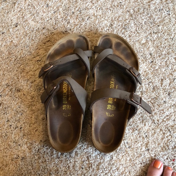 Birkenstock Shoes - Women’s lightly worn Birkenstocks